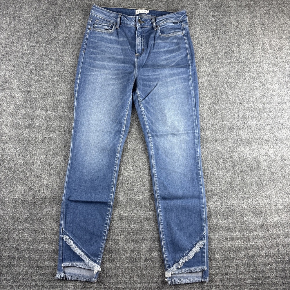 Cello Jeans Size 11 High Rise Skinny Tulip Hem Frayed